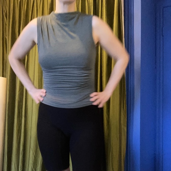 Teal ruched tank - Picture 4 of 6